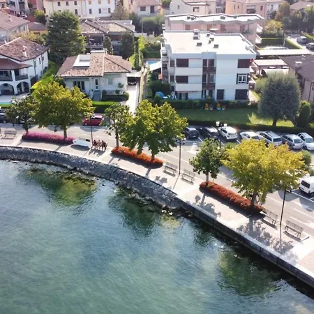 Apartman Front *