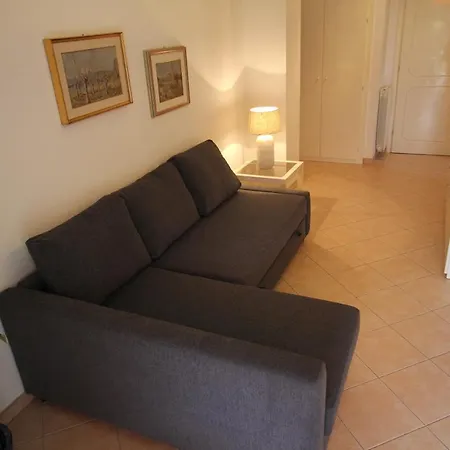 Front Apartment Bardolino